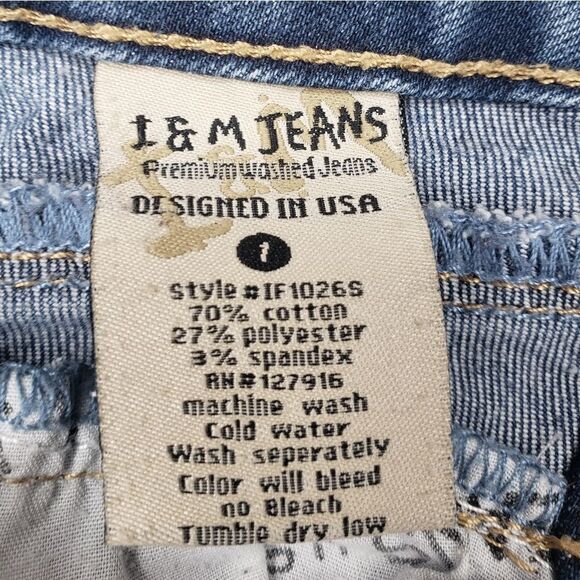 Distressed Paperbag Cutoff Denim Jeans - Picture 9 of 11